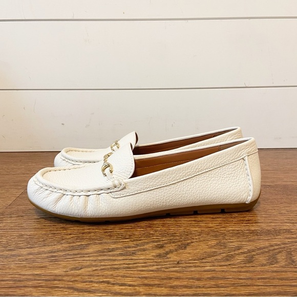 NWOT Coach | Women’s White Pebbled Leather Mavis Driving Loafer Size 6.5 - Picture 2 of 12